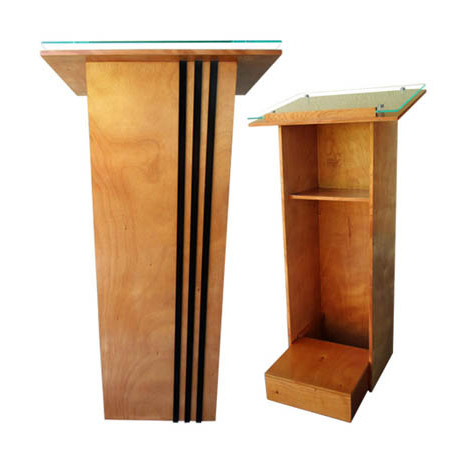 PODIUM DE MADERA 078