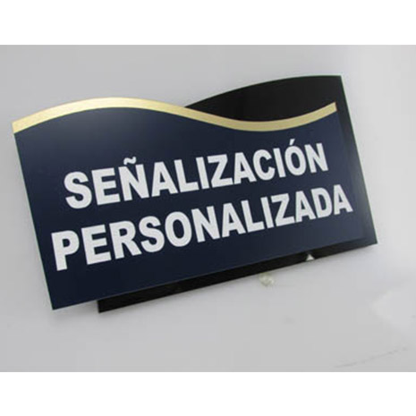 Señalización en acrilico